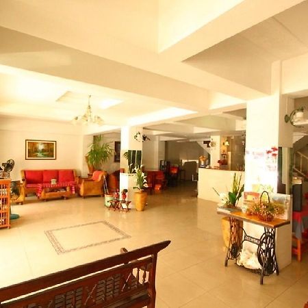 Baan Permchan Guesthouse Hua Hin Exterior photo