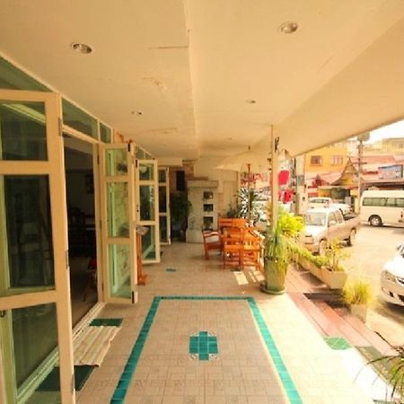 Baan Permchan Guesthouse Hua Hin Exterior photo
