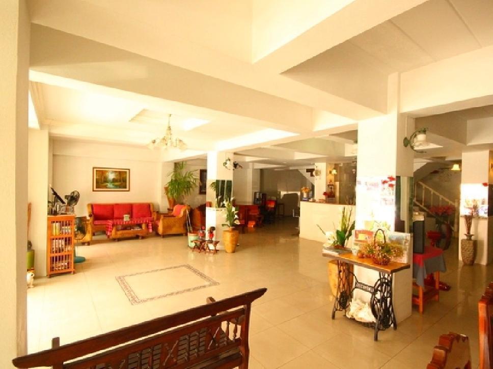 Baan Permchan Guesthouse Hua Hin Exterior photo