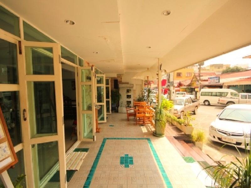 Baan Permchan Guesthouse Hua Hin Exterior photo